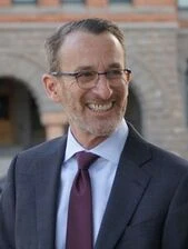 Robert L. Greening's picture