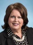 Lisa W McKay