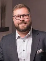 Travis Robert Jung