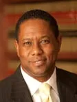 Robert D Wooten