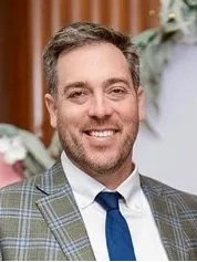 Peter Jon Korzenewski